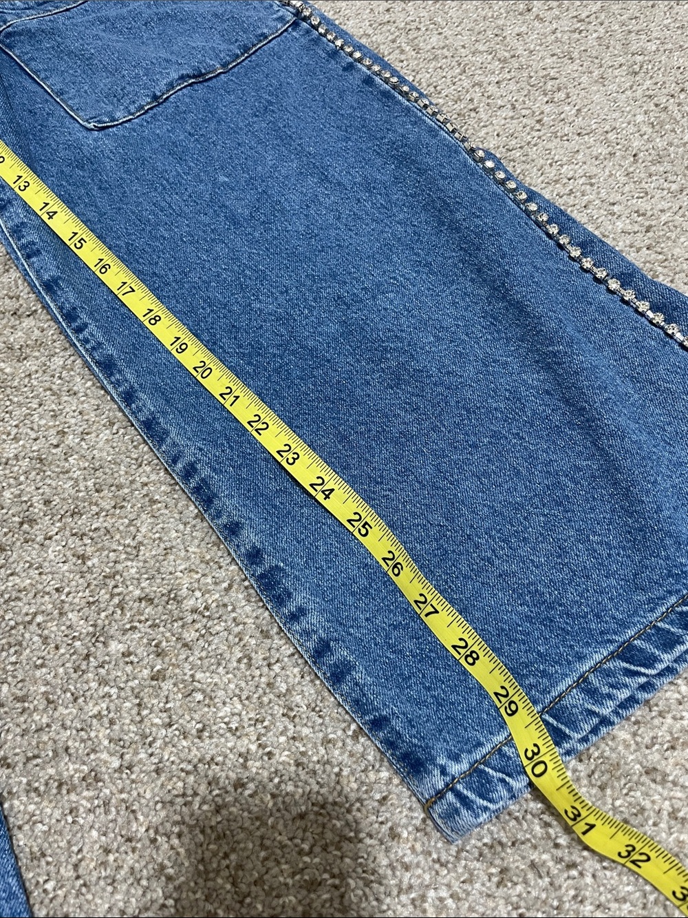 Forever 21 Women's Blue Straight-Leg Denim with Rhinestone trim Size US 30 - Picture 9 of 10